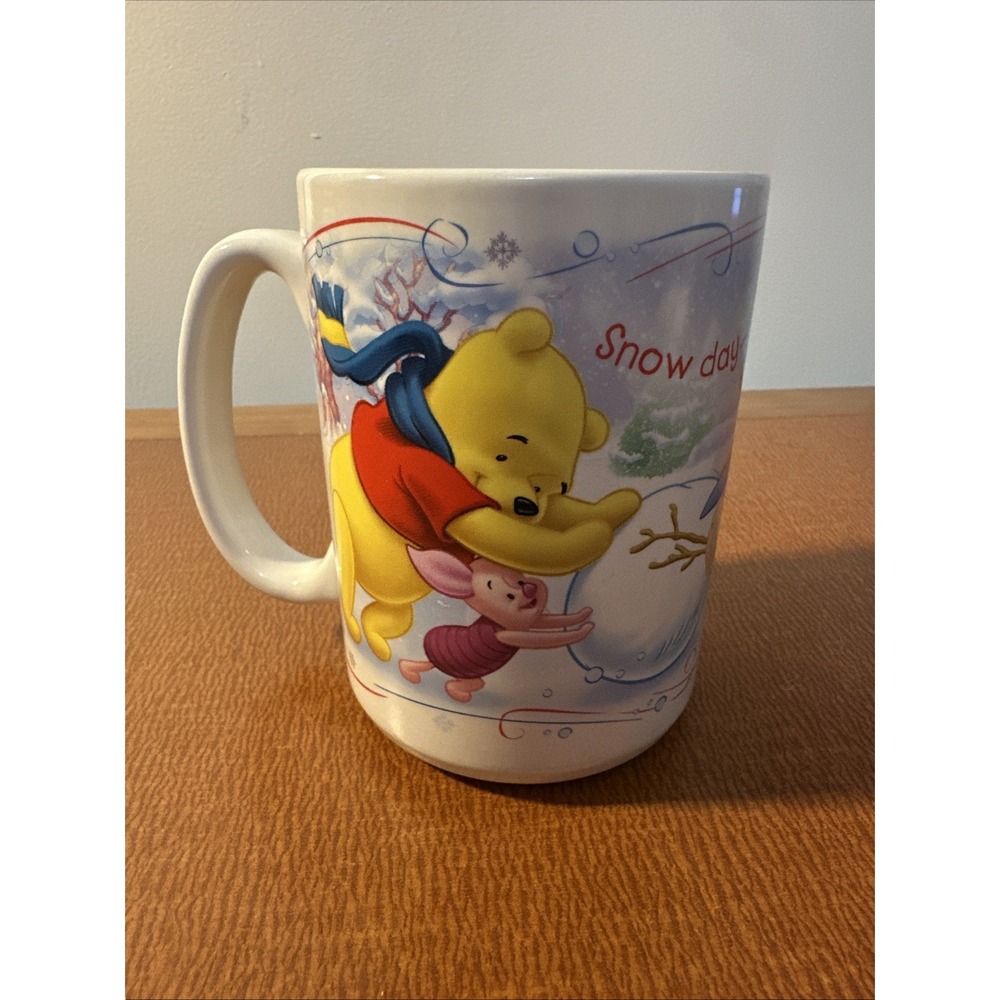 Disney Winnie the Pooh Tigger Piglet Mug Houston Harvest Coffee Cup Wrap Around